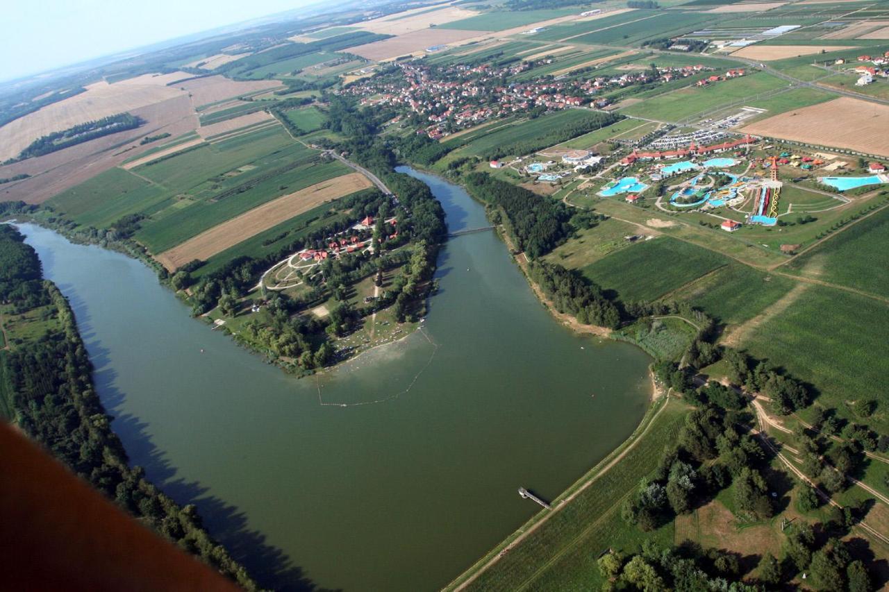 Lilla Vendeglakas Zalaegerszeg Sziveben公寓 外观 照片